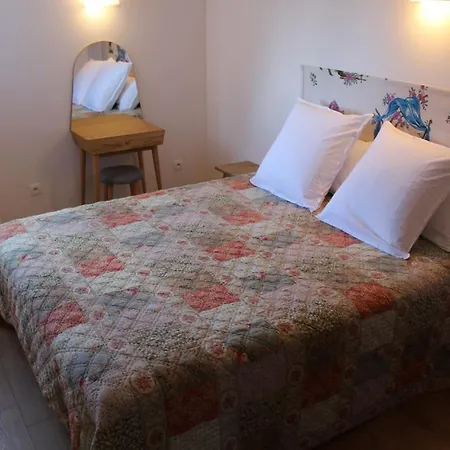 Les Chambres De Kate * Saint-Julien (Rhone)